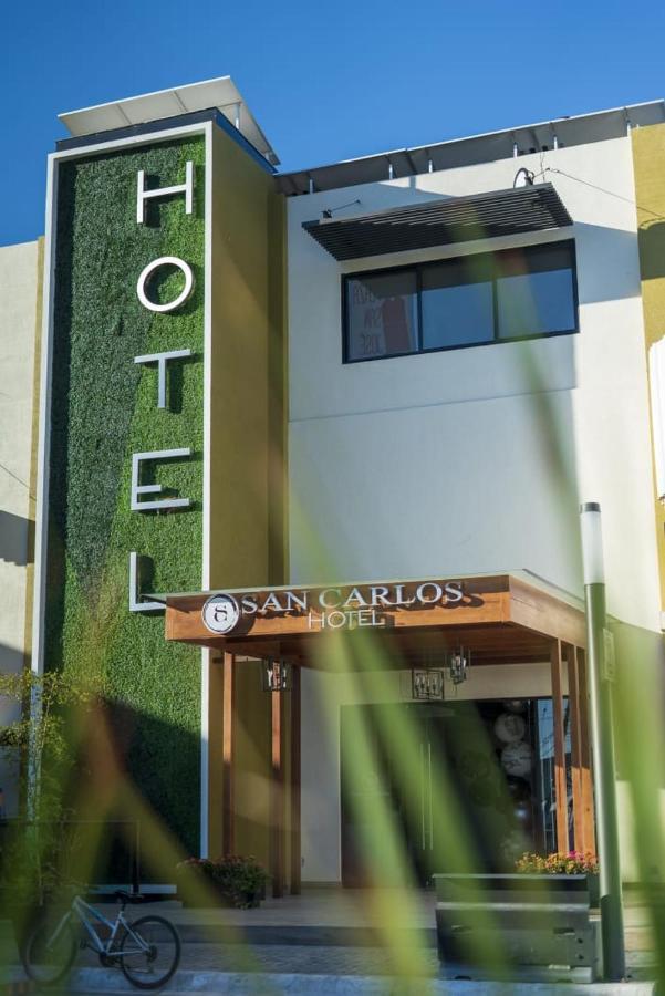 Hotel San Carlos La Barca Exterior photo