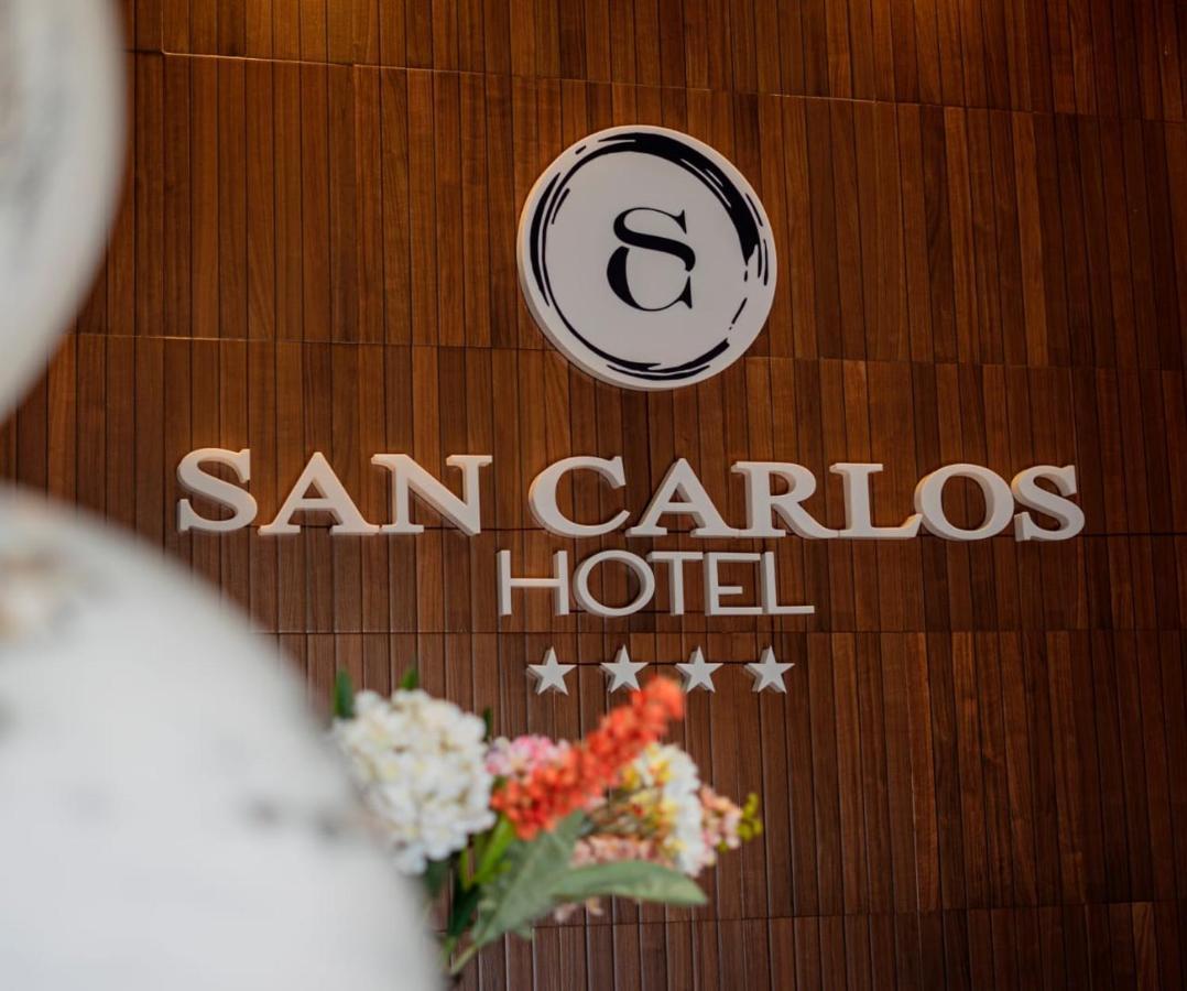 Hotel San Carlos La Barca Exterior photo